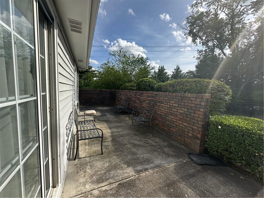 1610 Sprayberry Drive