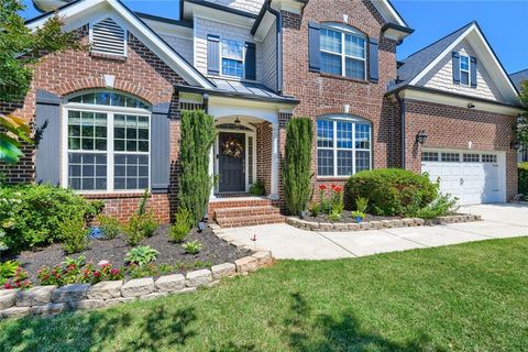 Homes For Sale - 2150 Manor View<br/> Forsyth County, Cumming, GA 30041