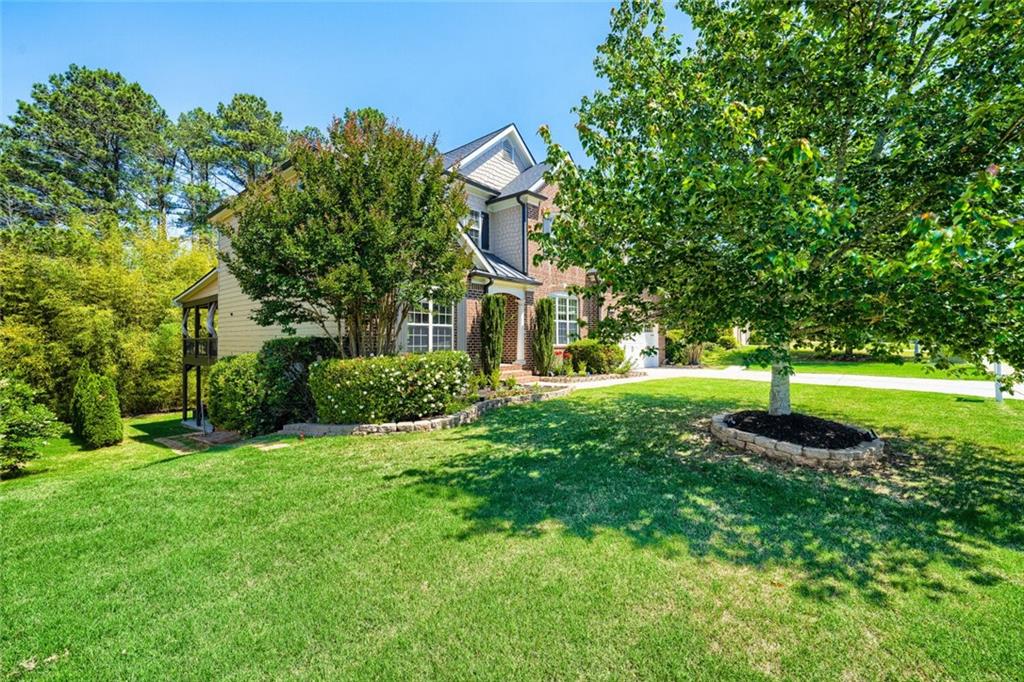 2150 Manor View