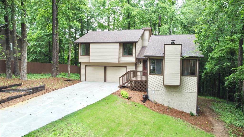 4579 Glenforest Drive
