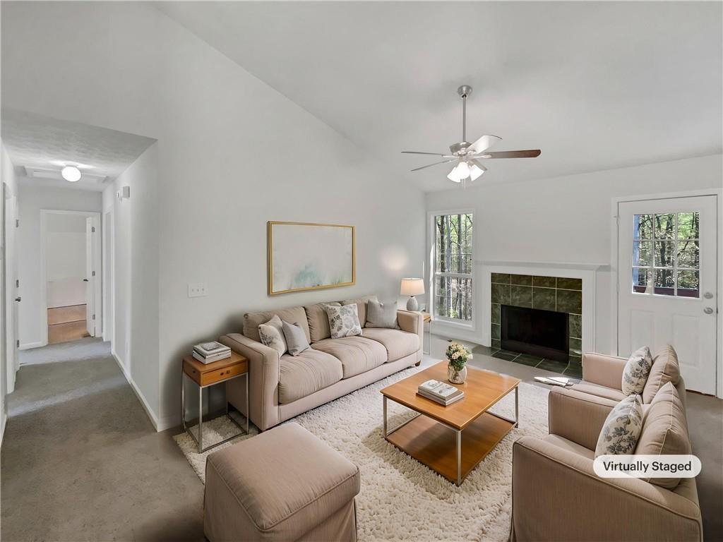 5054 Holly Hock Drive, Flowery Branch, Georgia image 4