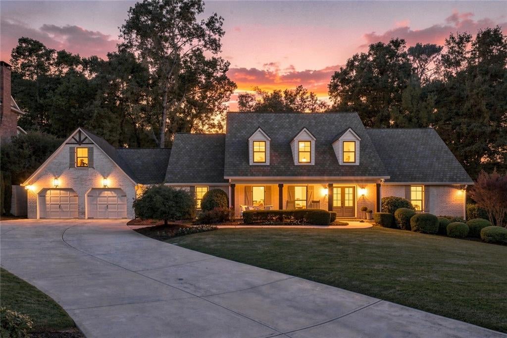 785 Oakhaven Drive