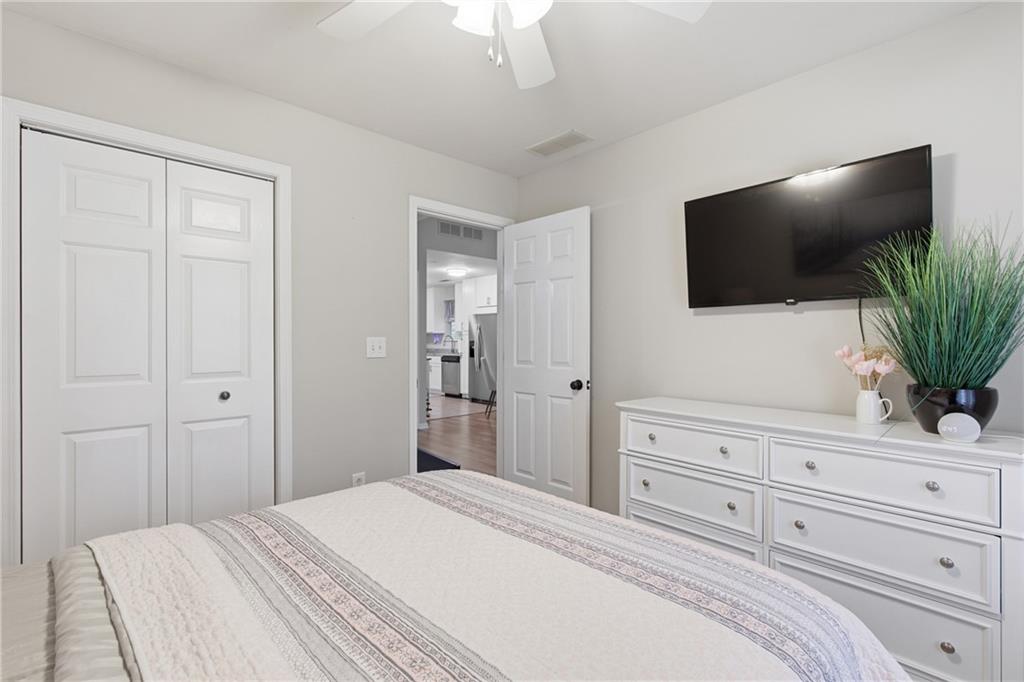 Shady Shores - Residential