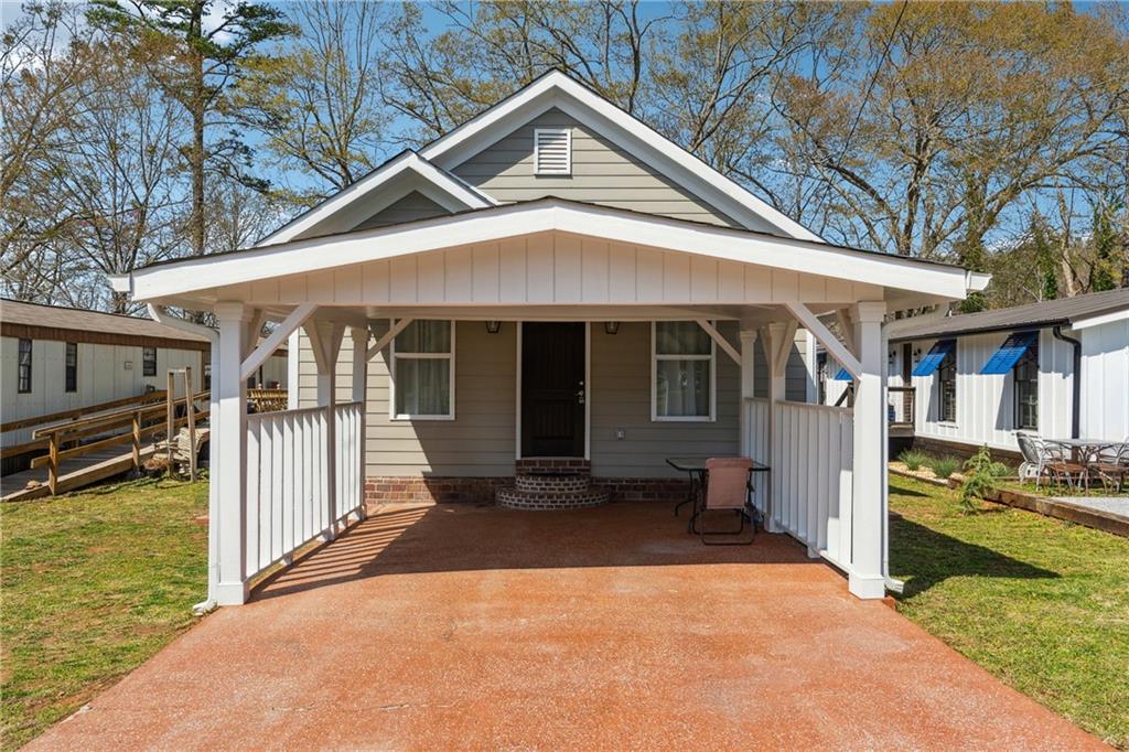 5577 Waterwood Drive, Gainesville, Georgia image 1