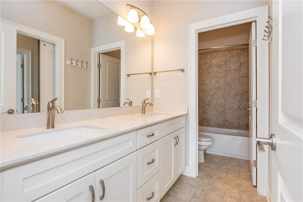 2021 Towneship Trail, Roswell, Georgia image 43