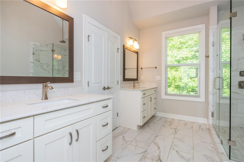 2021 Towneship Trail, Roswell, Georgia image 36