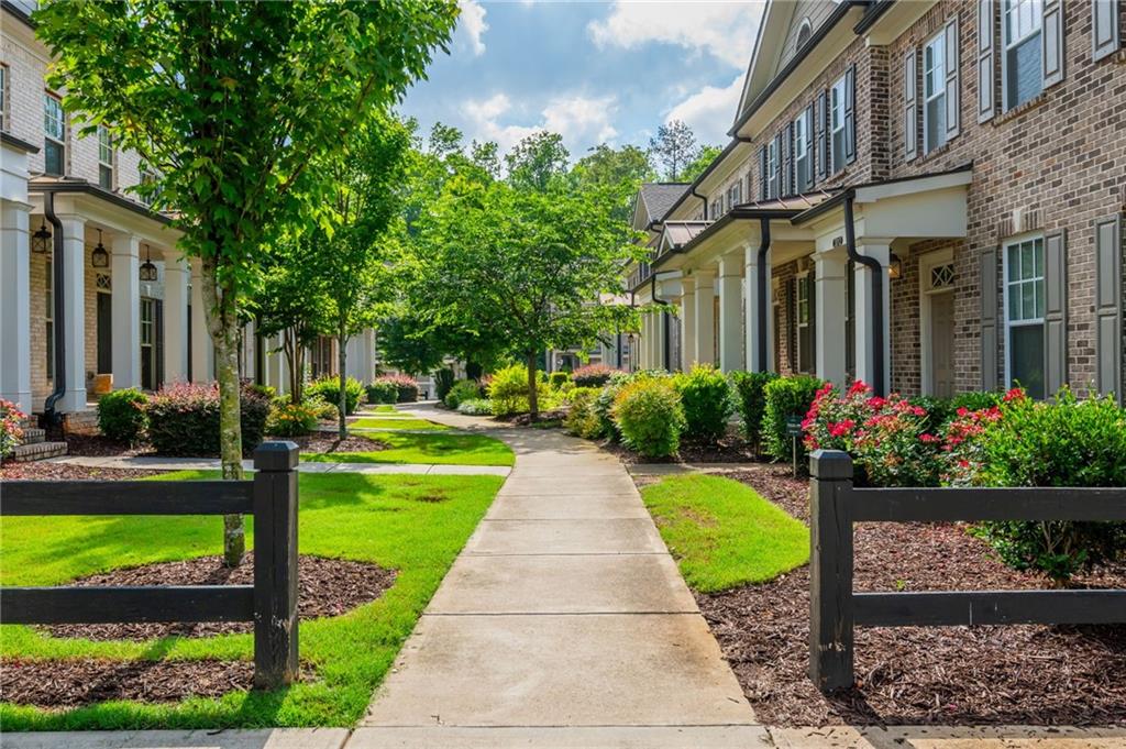 2021 Towneship Trail, Roswell, Georgia image 46
