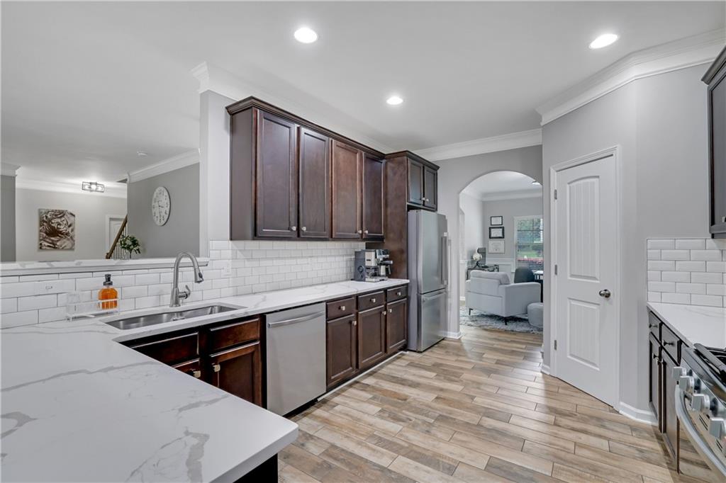 4251 Haywater Cove