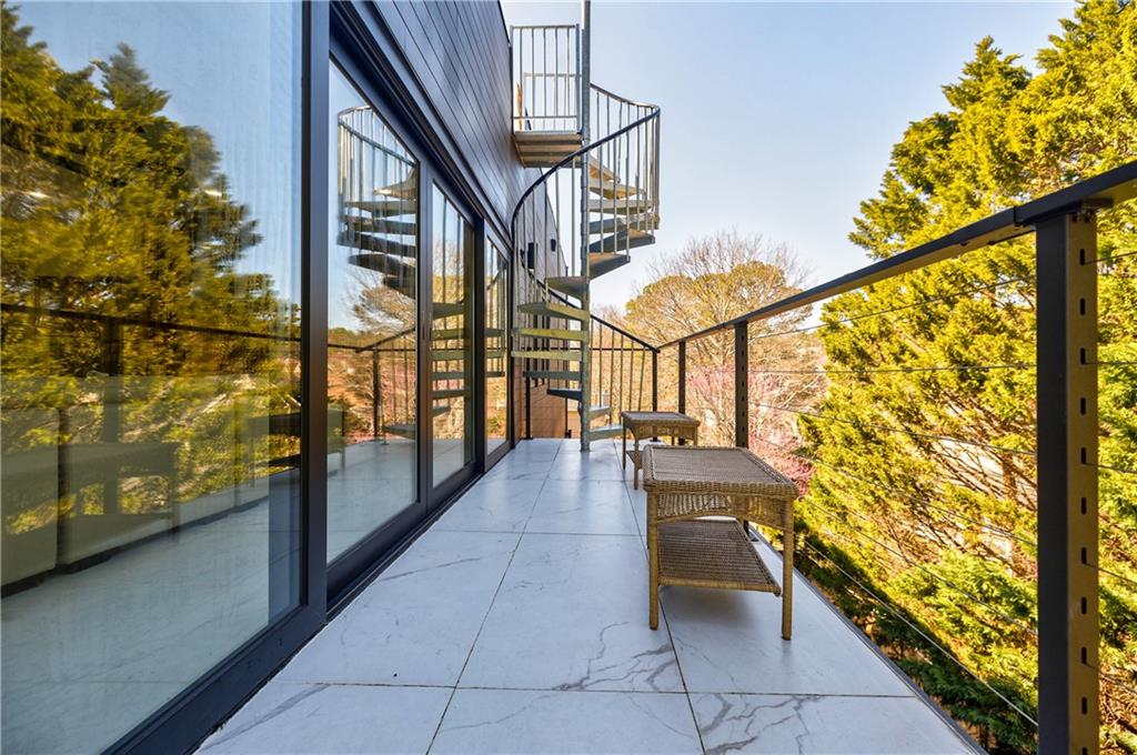 1812 Hunters Glen