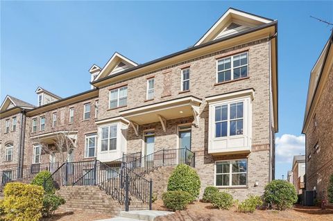 Townhouse For Sale - 124 Laurel Crest Alley<br/> Johns Creek, GA 30024