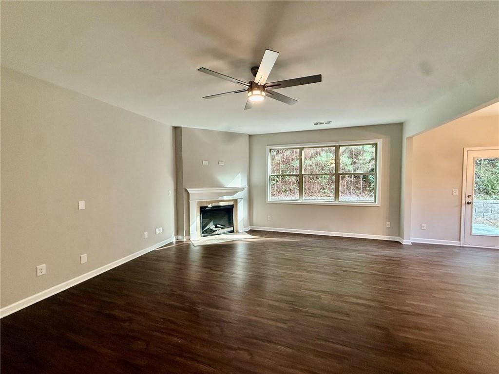 5190 Amberland Square