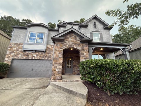 Homes For Sale - 5190 Amberland Square<br/> Atlanta, GA 30349