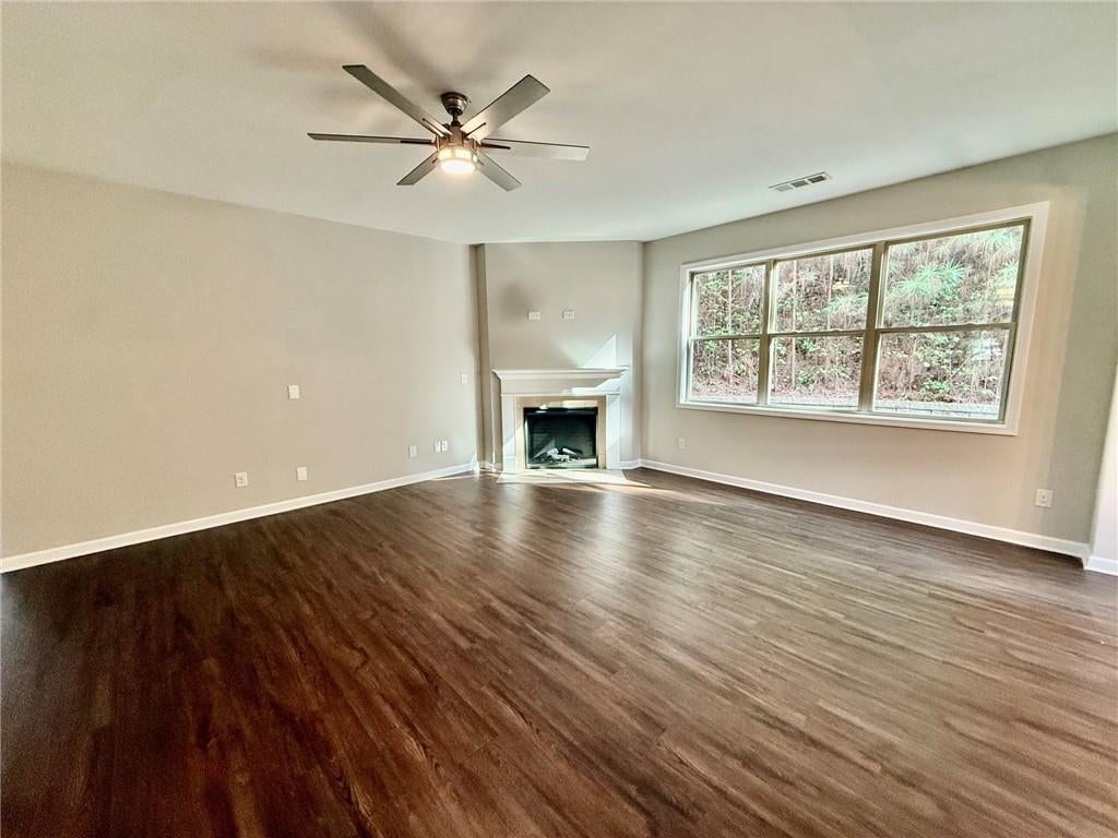 5190 Amberland Square