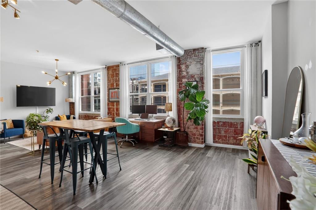 800 Peachtree Street NE 8214