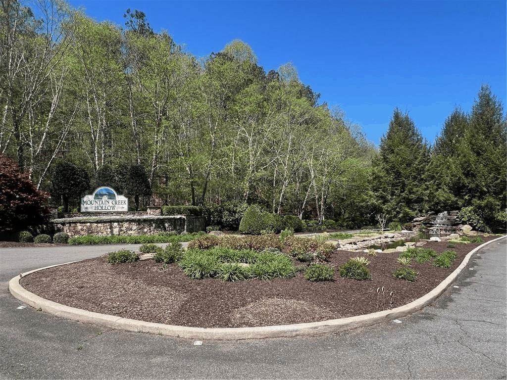Mountain Creek Hollow - Land
