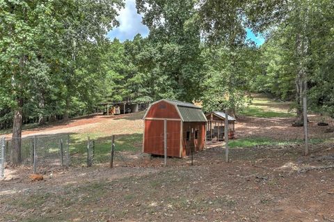 A home in Hiram