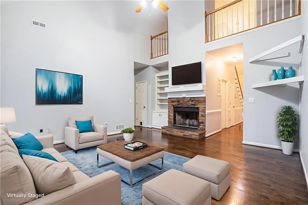 1005 Windridge Drive