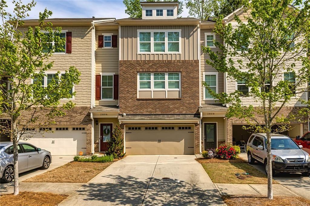 2808 White Oak Lane