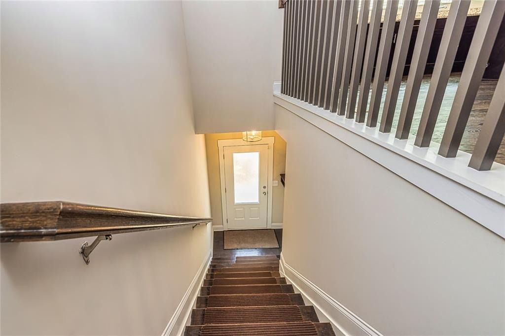 2808 White Oak Lane