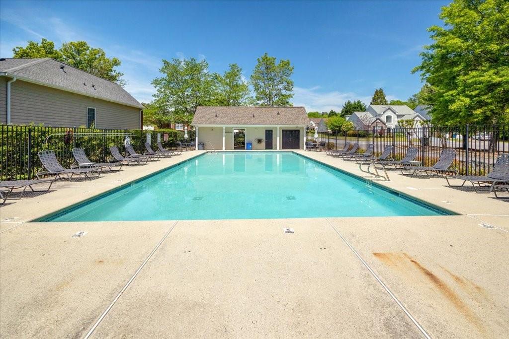 11865 Brisbane Drive, Alpharetta, Georgia image 41