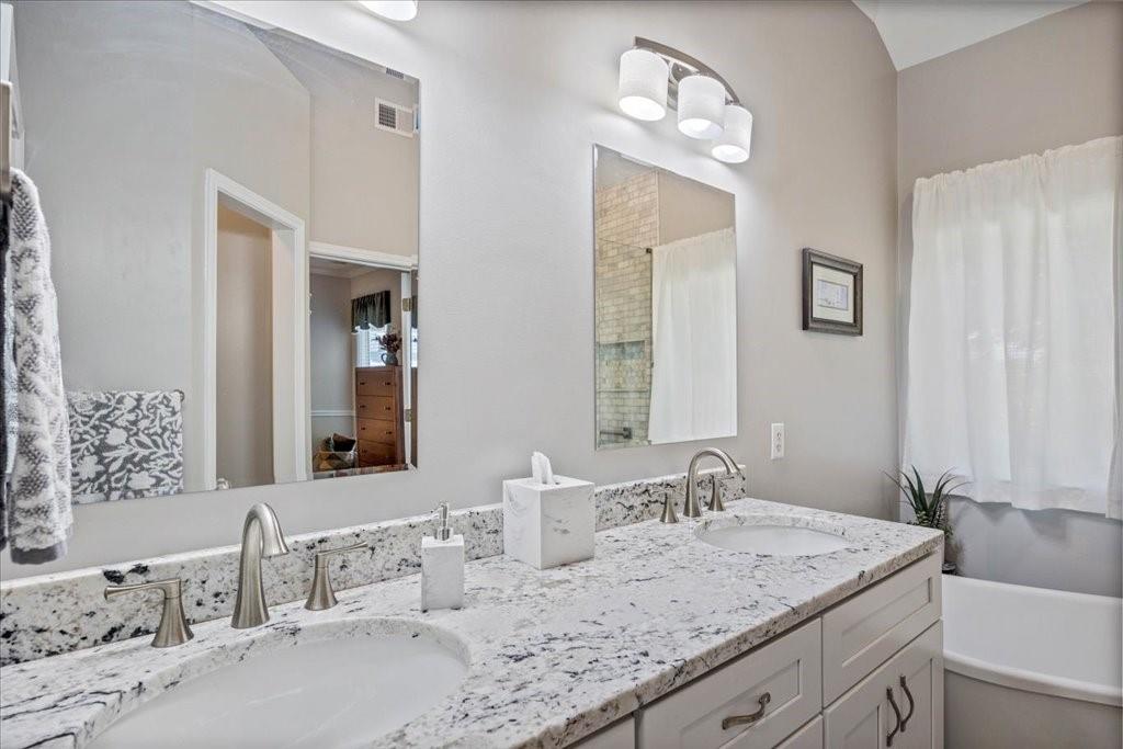 11865 Brisbane Drive, Alpharetta, Georgia image 28