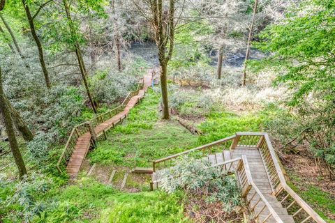 A home in Ellijay