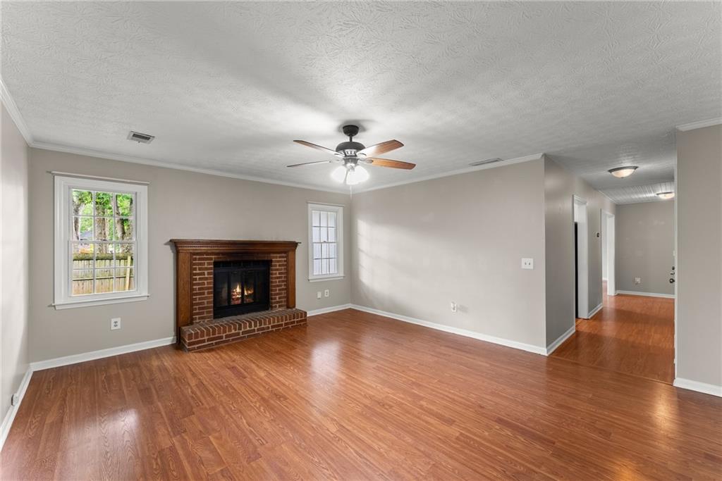 215 Truehedge Trace