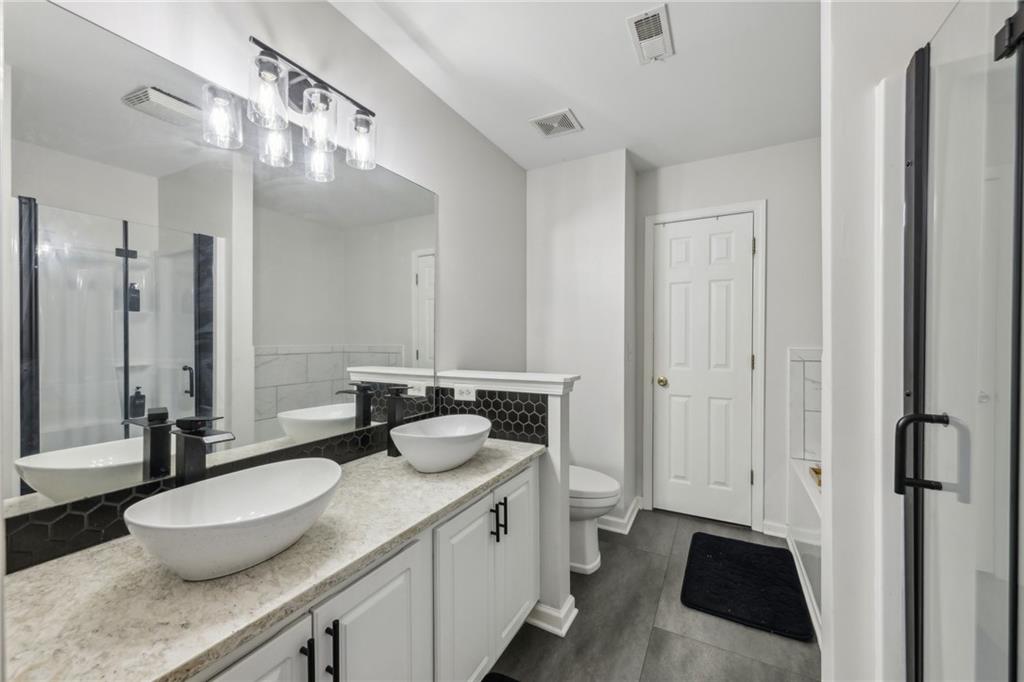 7077 Biltmore Trace, Lithonia, Georgia image 5