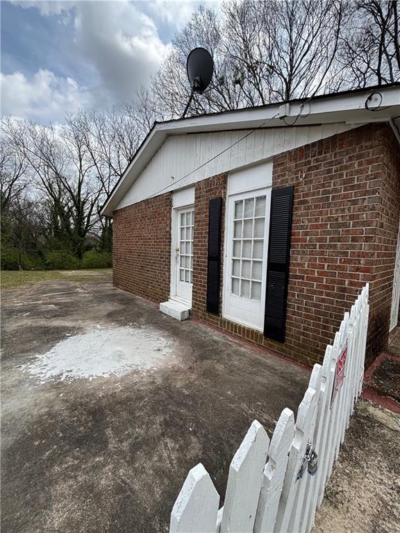 1895 thomasville Drive SE