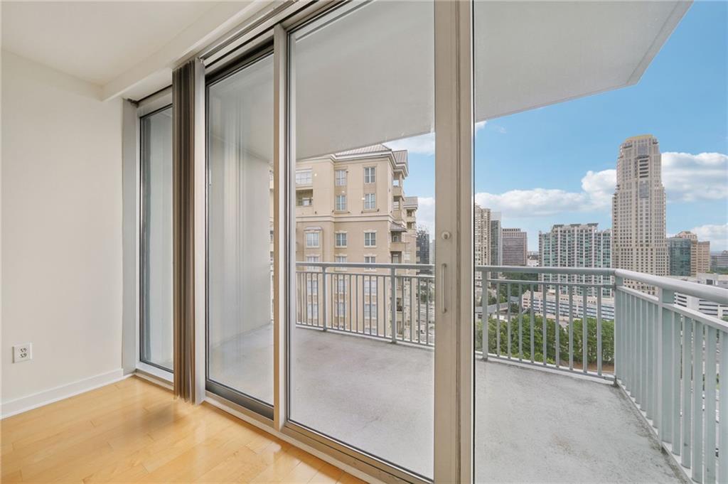 3338 Peachtree Road NE 1907