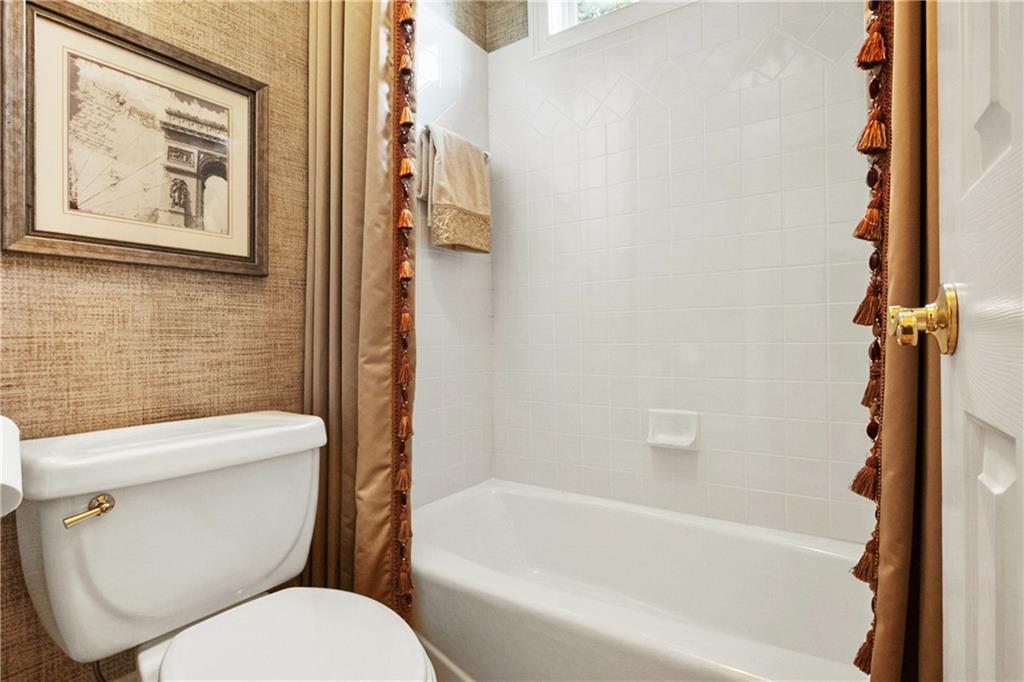 6020 Ettington Drive, Suwanee, Georgia image 33