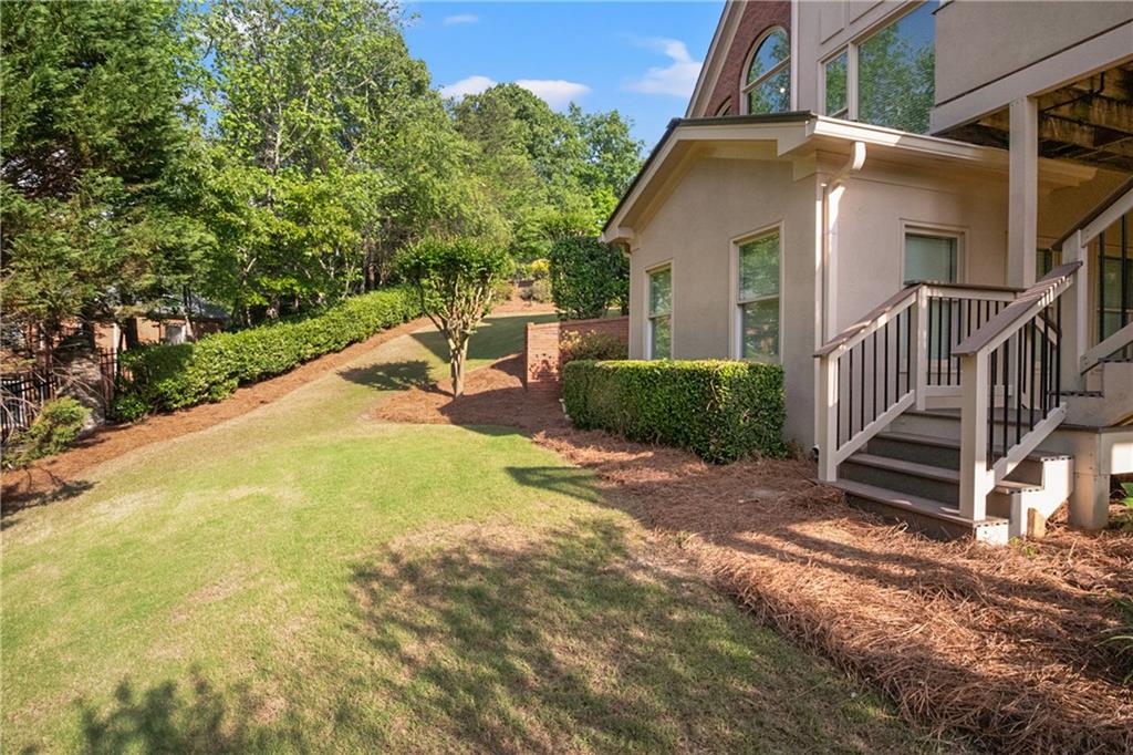 6020 Ettington Drive, Suwanee, Georgia image 8