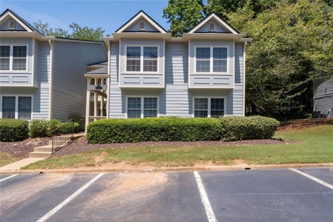 Condo For Sale - 27 Doranne Court #27<br/> Smyrna, GA 30080