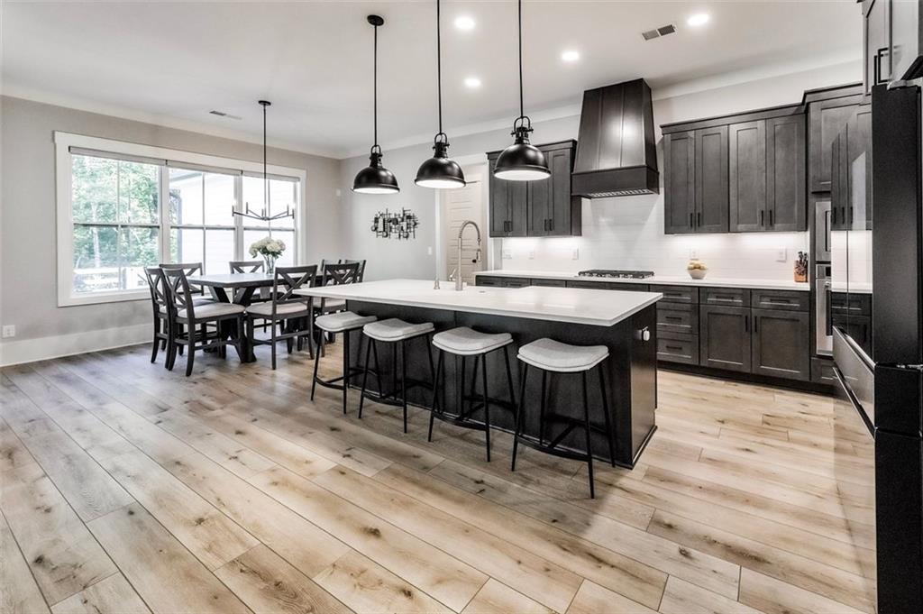 877 Arnold Mill Road