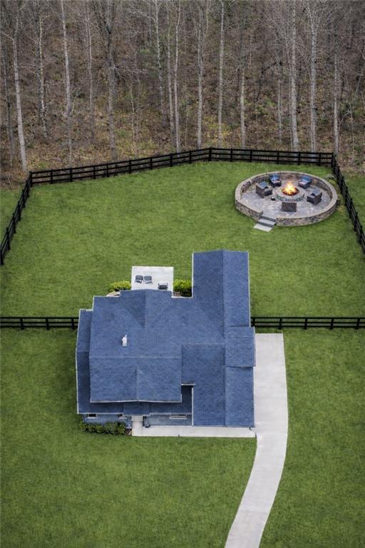 877 Arnold Mill Road