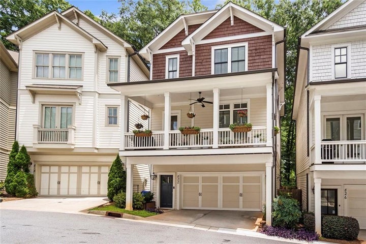 Photo 1 of 34 — 822 Grove Bend, Decatur, GA 30030