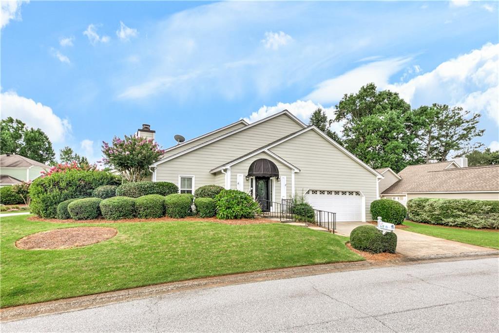 60 Heartwood Drive