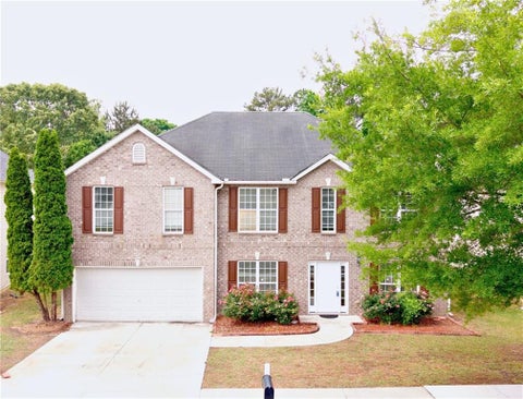 Homes For Sale - 2909 Rusticwood Drive<br/> Snellville, GA 30078