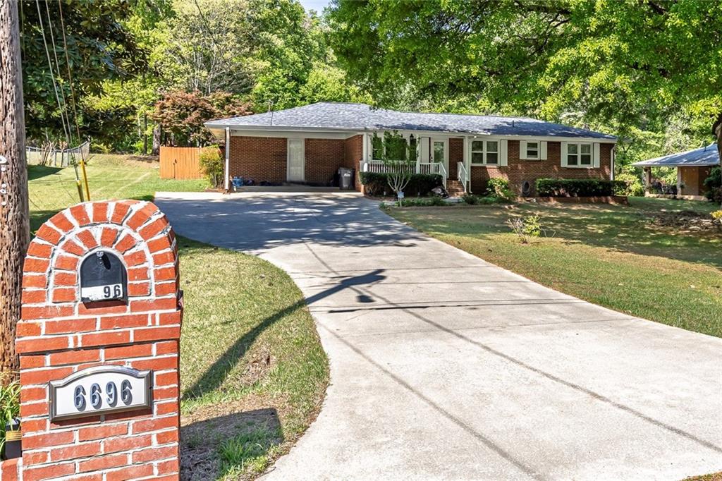 6696 Starling Drive SW