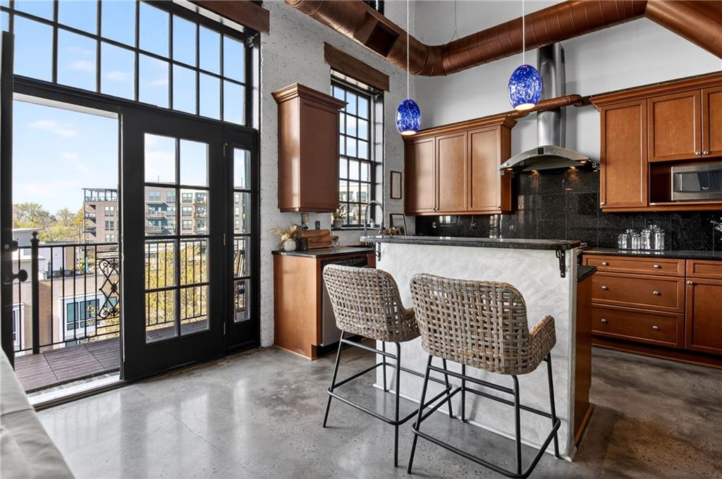 5434 Peachtree Road 117