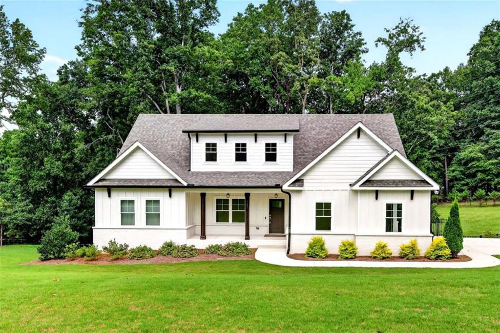 727 Old Collins Road