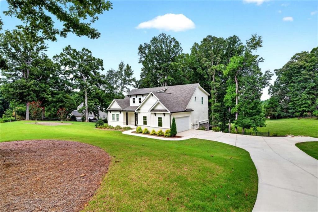 727 Old Collins Road