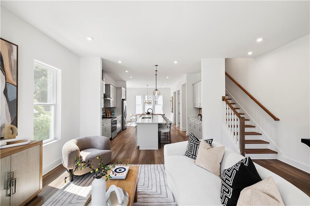 514 Motivation Circle NW