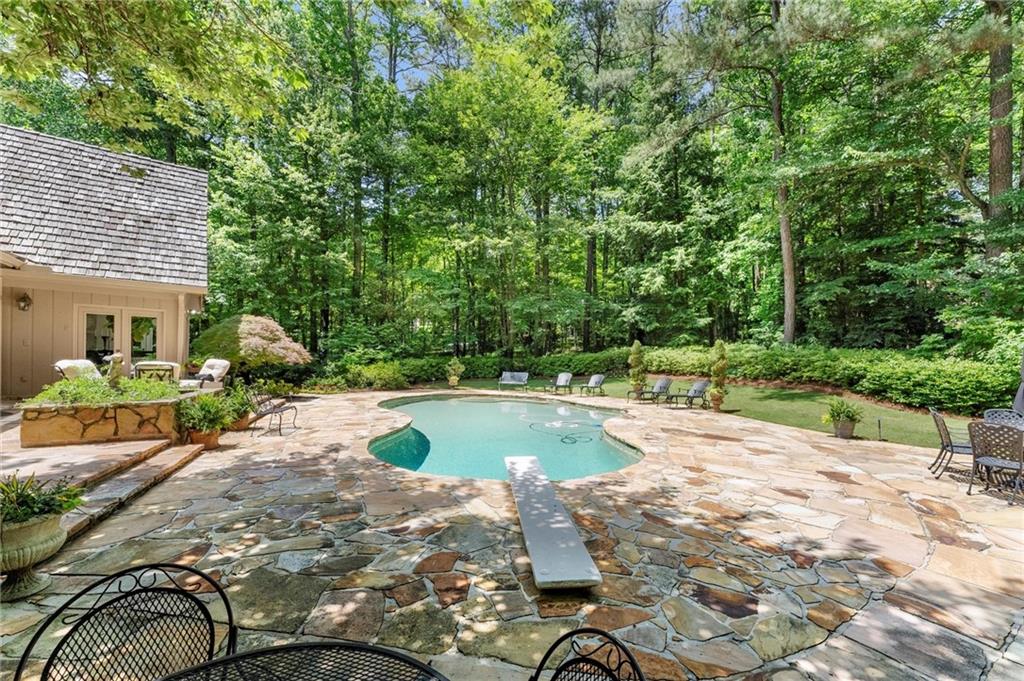 Atlanta Country Club - Residential