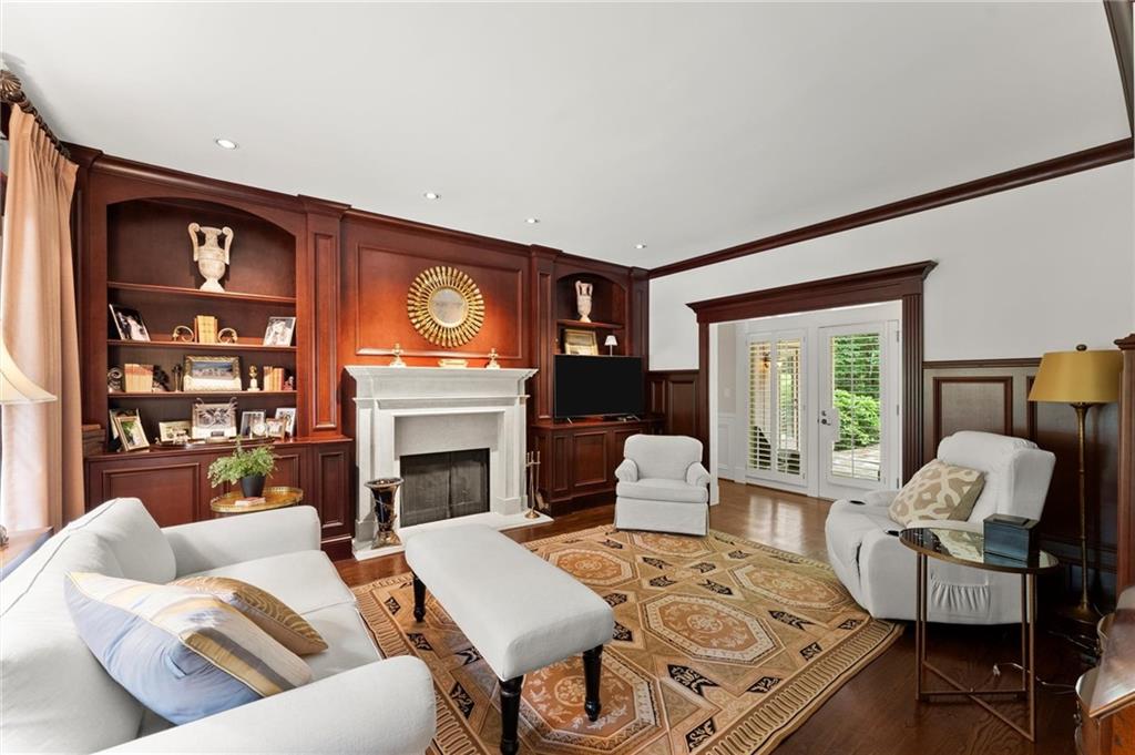 Atlanta Country Club - Residential