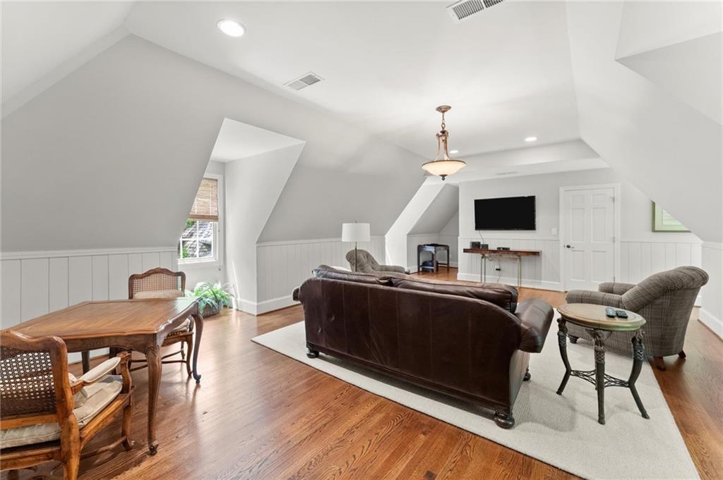 Atlanta Country Club - Residential