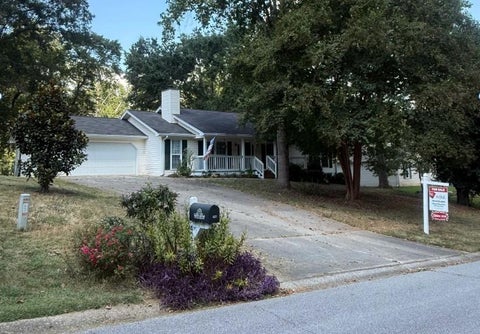 Homes For Sale - 4277 Green Valley Drive<br/> Gainesville, GA 30506