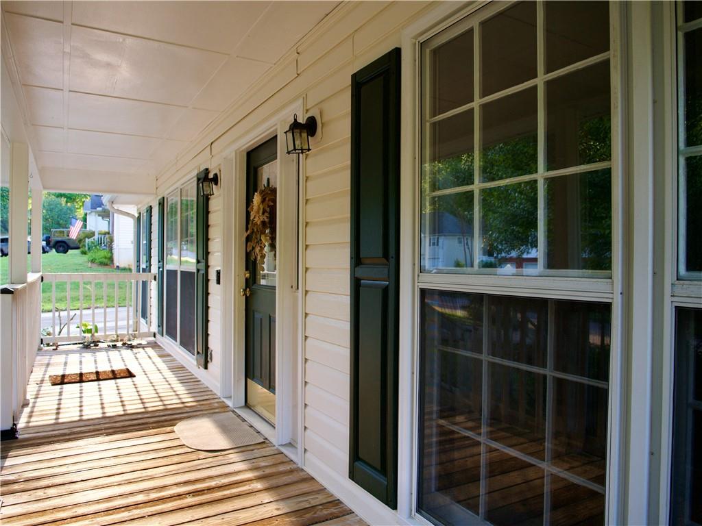 4277 Green Valley Drive