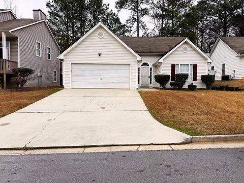 Homes For Rent - 5410 Twin Lakes Drive<br/> Atlanta, GA 30349