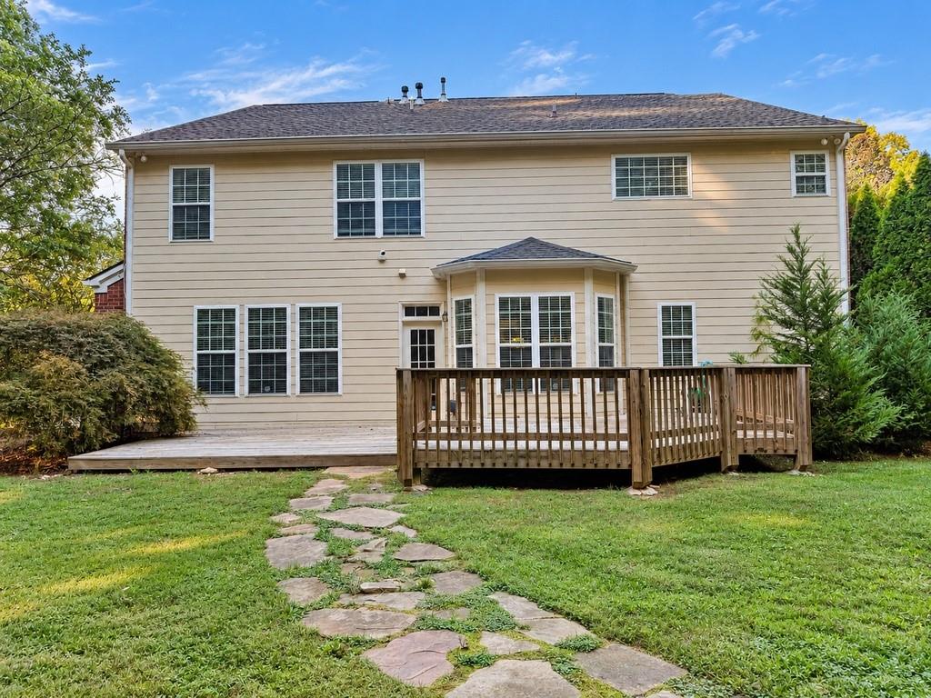 102 Westmont Way